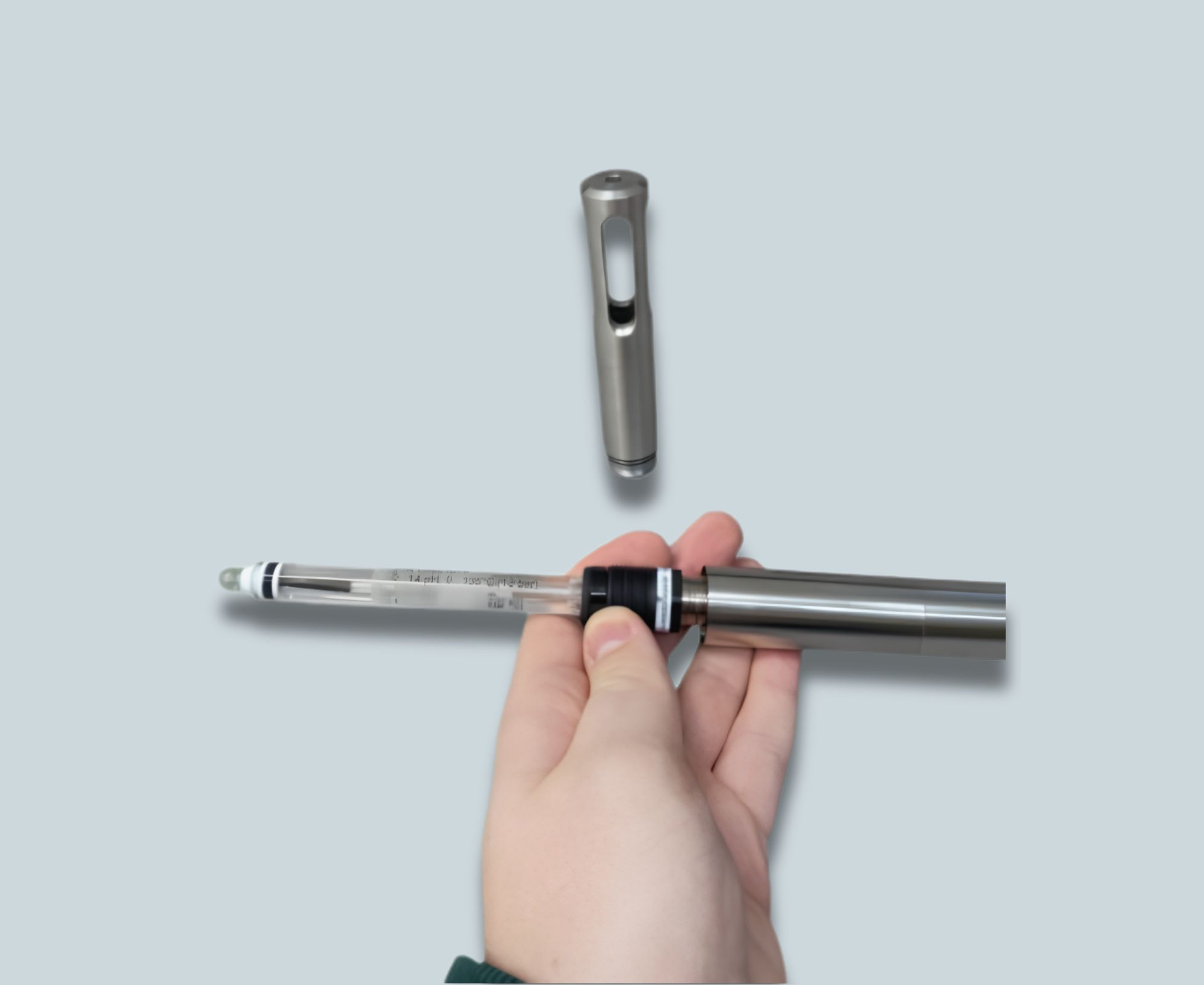 Kompakter pH-Log3030 Datenlogger in einer Hand